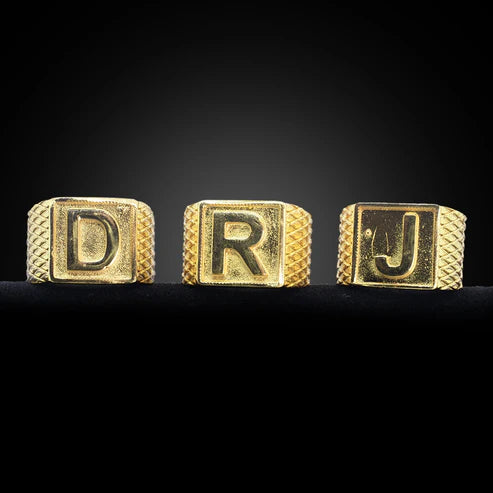 Anel Masculino com Inicial Personalizada