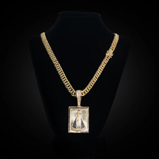 Corrente Grumet 8mm Banhada a Ouro com Pingente Nossa Senhora