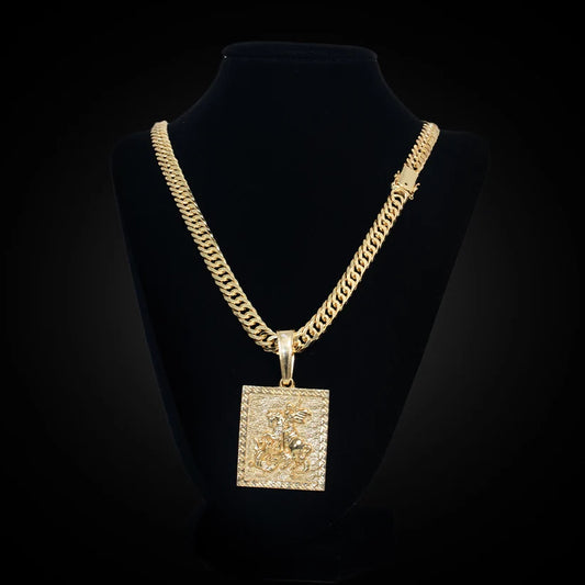 Corrente Grumet 8mm Banhada a Ouro com Medalha de São Jorge
