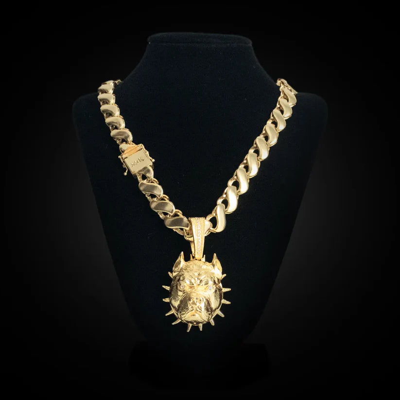 Corrente Modelo S (13mm) com Pingente de Pitbull Cravejado